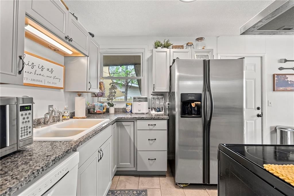11905 W 91st Terrace — photo 9