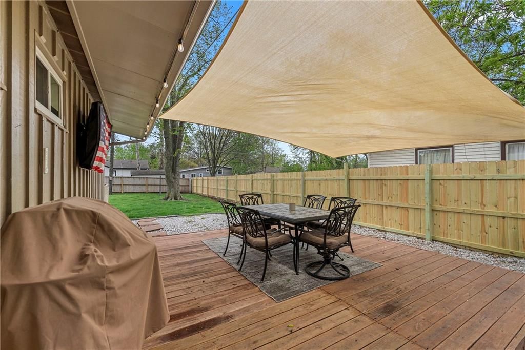 11905 W 91st Terrace — photo 20