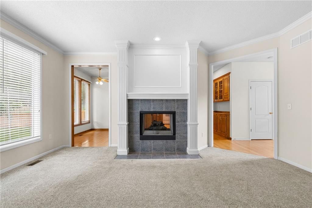 7248 Widmer Street — photo 10