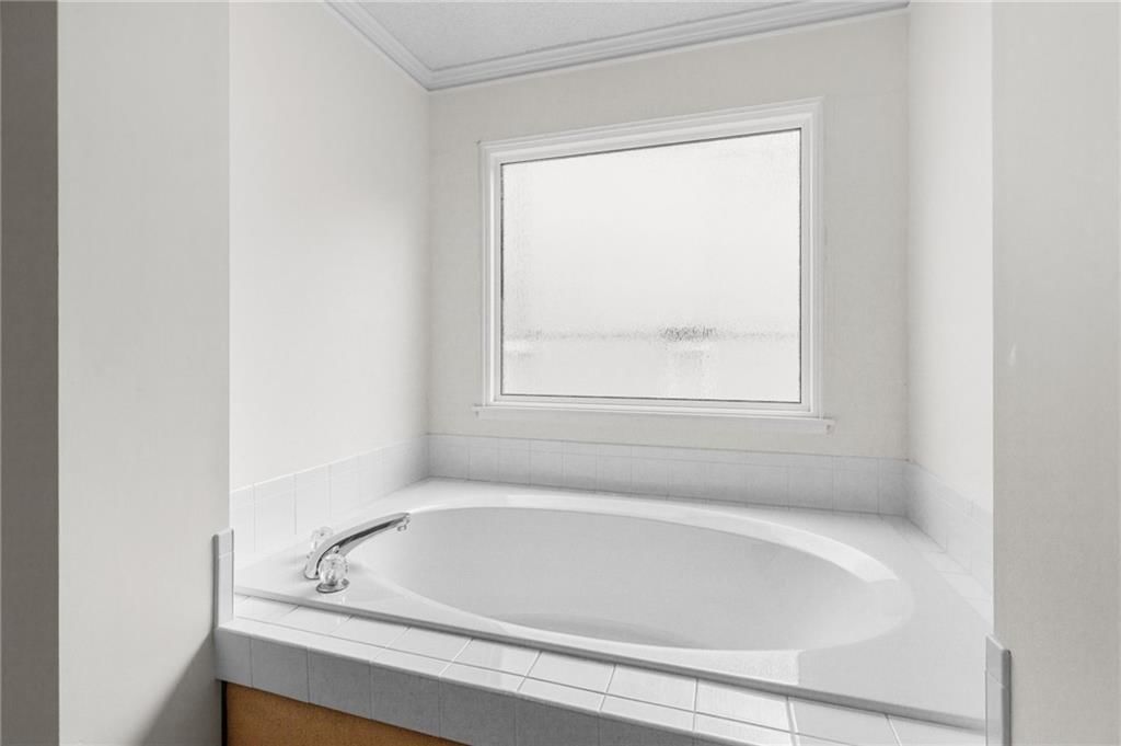 7248 Widmer Street — photo 32