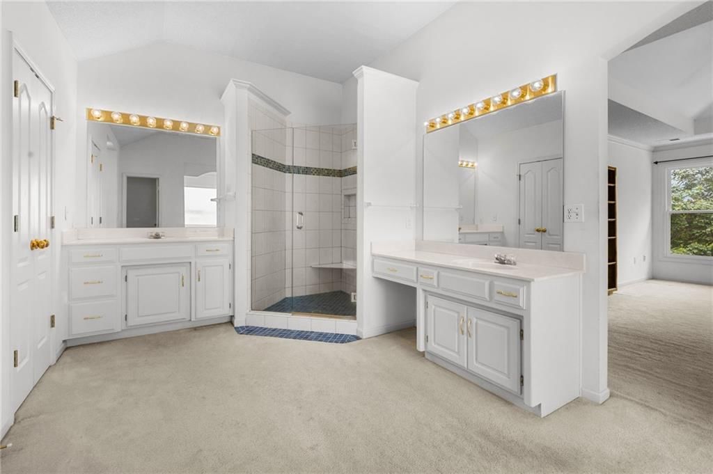 7248 Widmer Street — photo 33