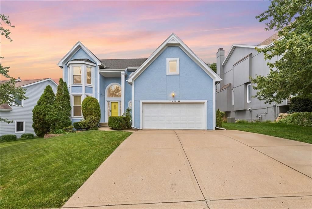 7248 Widmer Street — photo 46