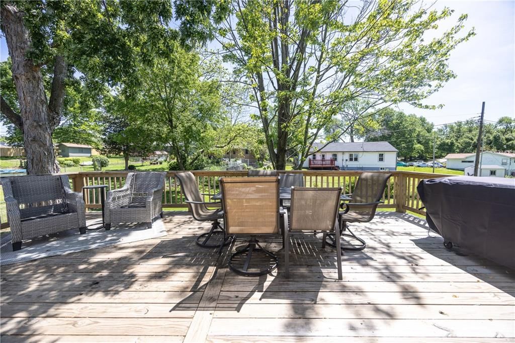 6603 N Grand Avenue — photo 26