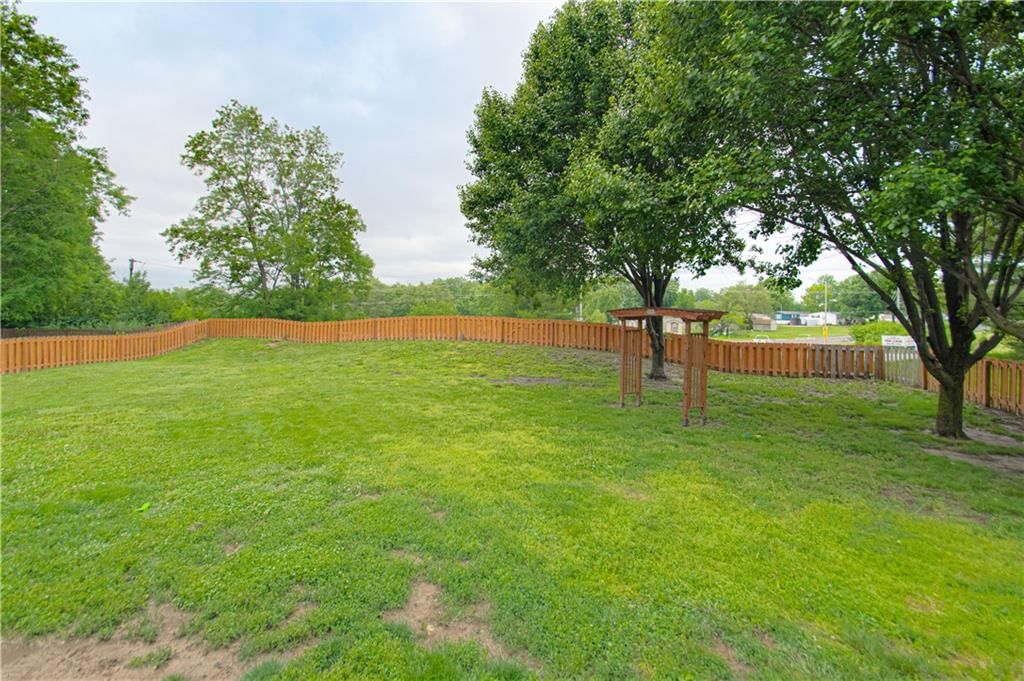 10820 N Kentucky Court — photo 32