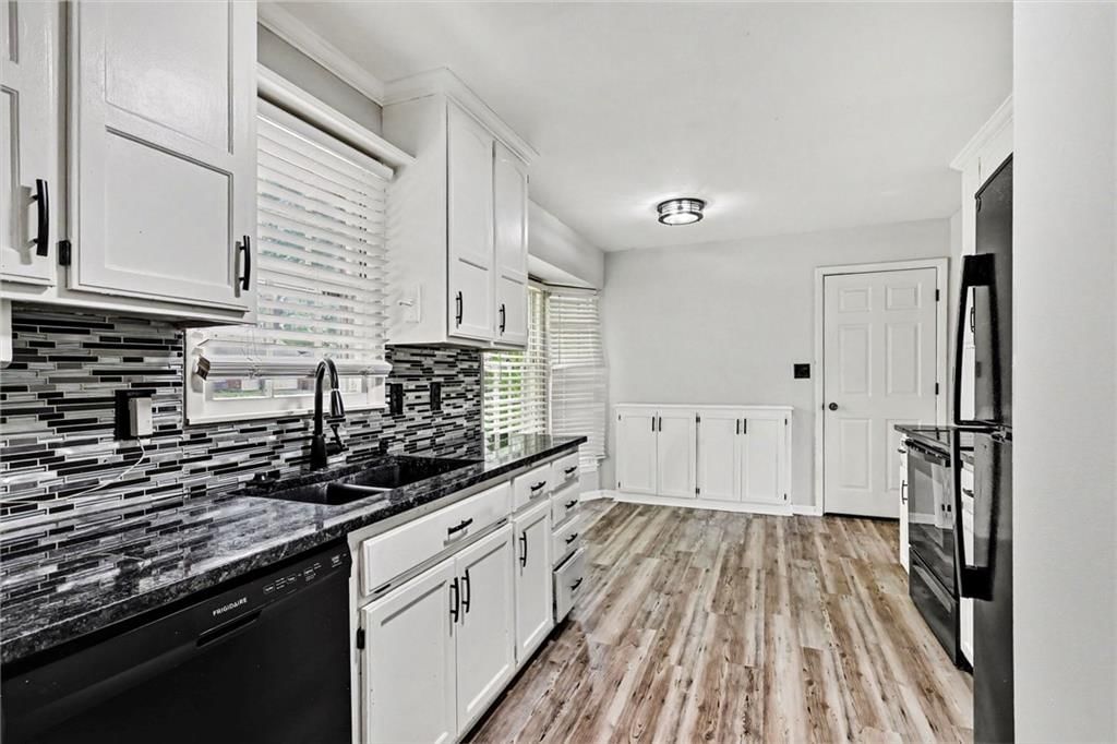 9306 E 82nd Street — photo 5