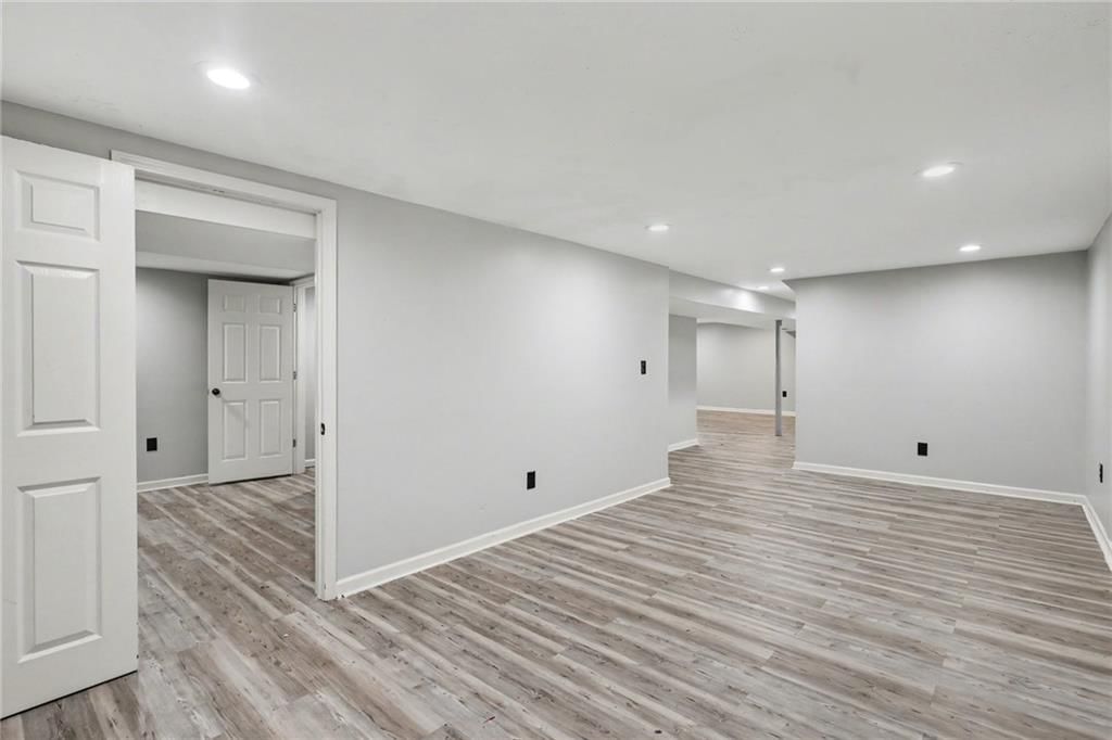 9306 E 82nd Street — photo 17