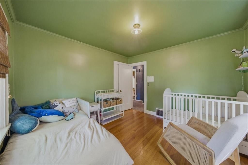 415 E 70th Street — photo 19