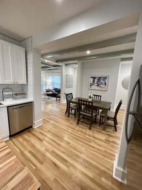 901 E 39th Street — photo 10