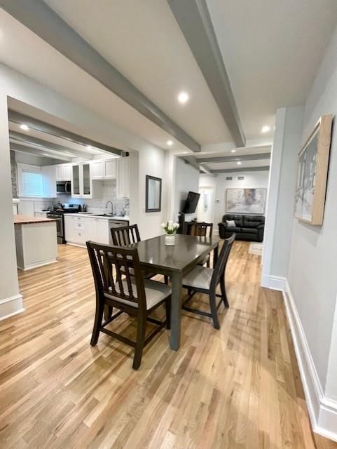 901 E 39th Street — photo 13