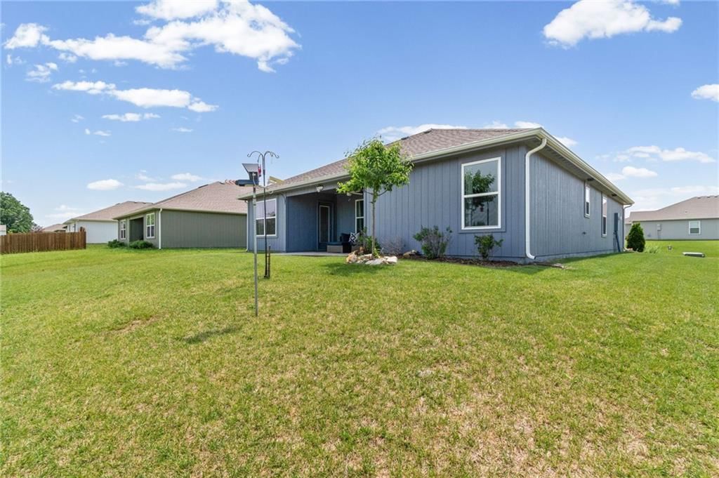 513 SE Carson Drive — photo 27