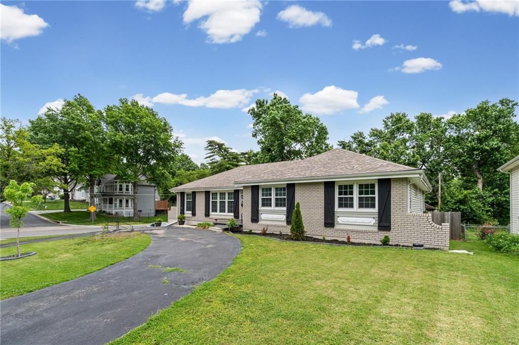 6901 Bluejacket Street — photo 2