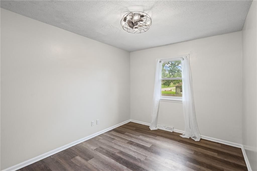 6901 Bluejacket Street — photo 14