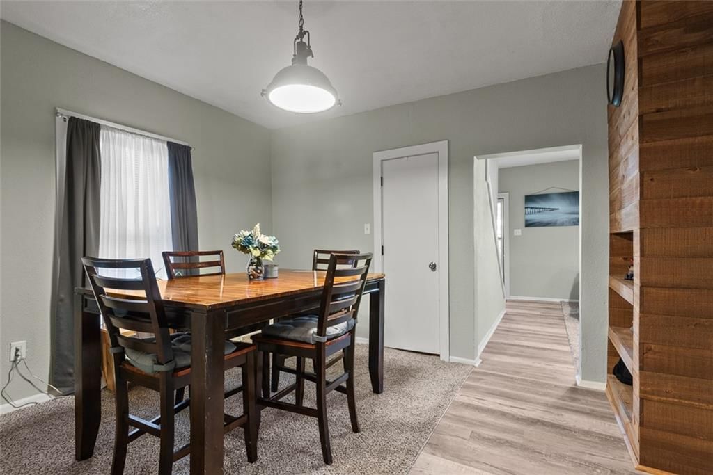 431 S Poplar Street — photo 5