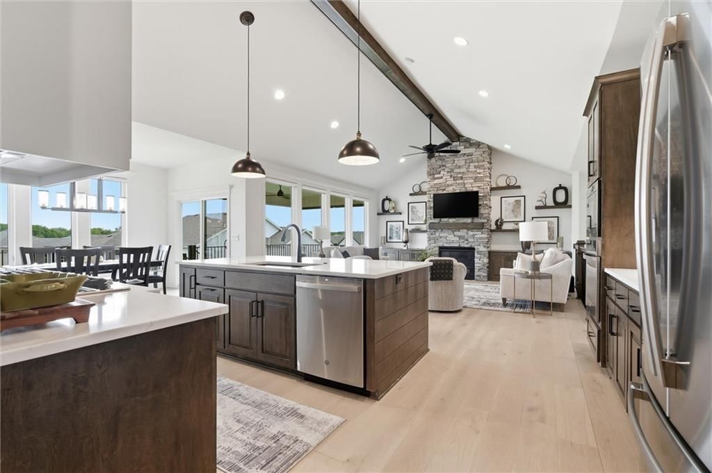 4205 NE Chapel Manor Drive — photo 13