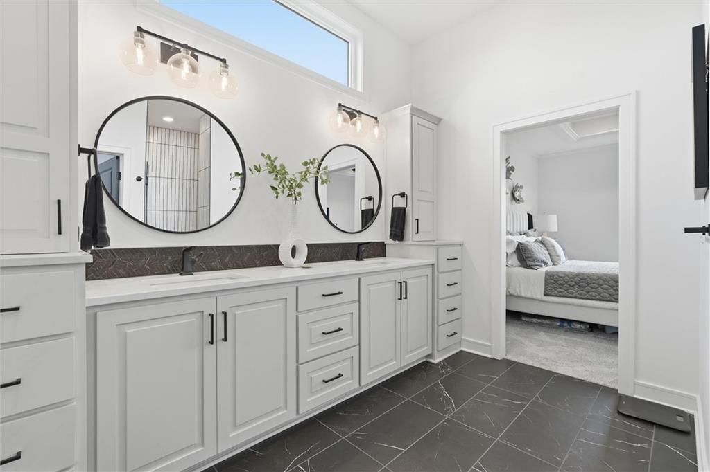 4205 NE Chapel Manor Drive — photo 25