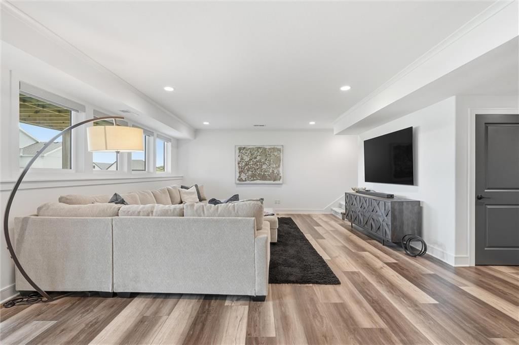 4205 NE Chapel Manor Drive — photo 31
