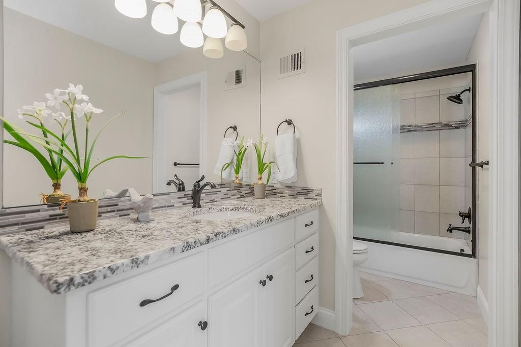 15905 Cody Street — photo 33