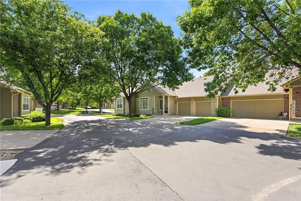 15732 S Sunset Drive — photo 3
