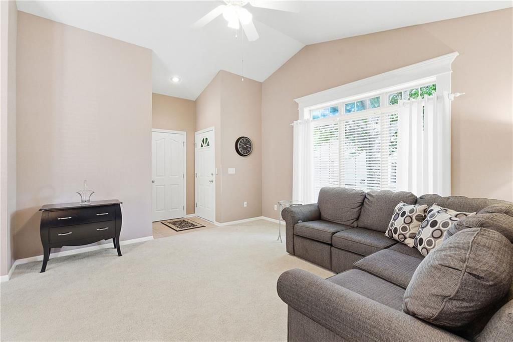 15732 S Sunset Drive — photo 9