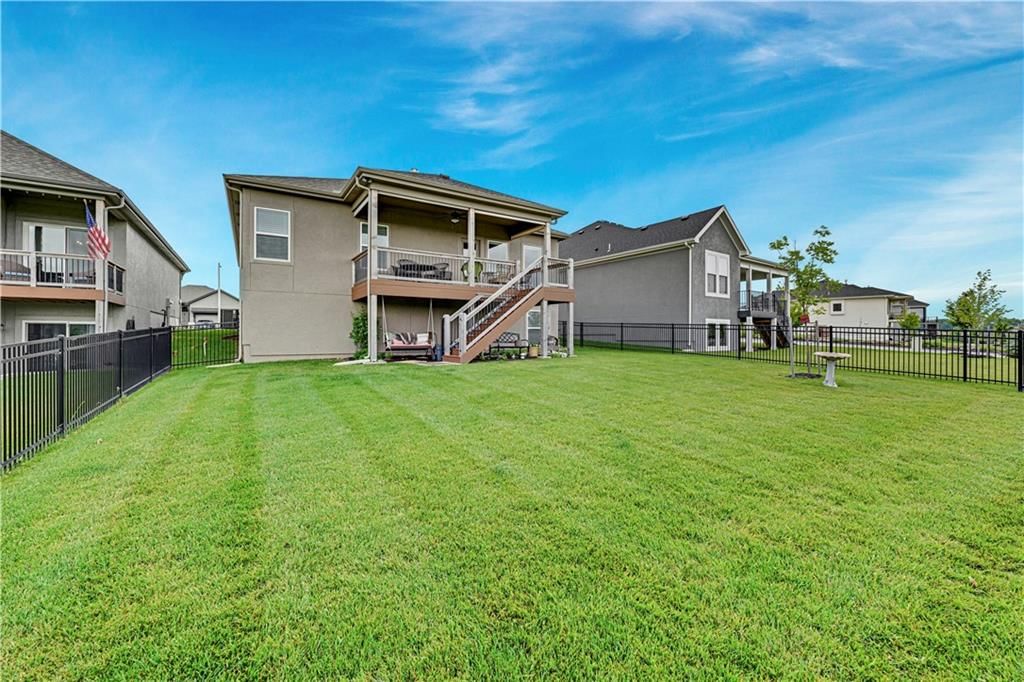 15320 W 173rd Street — photo 39
