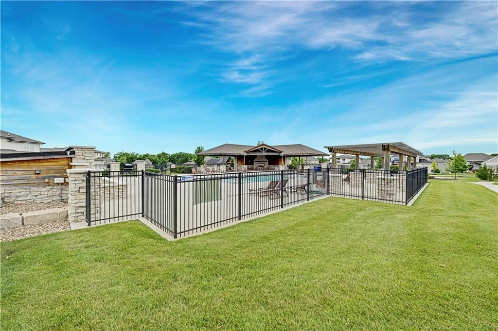 15320 W 173rd Street — photo 43
