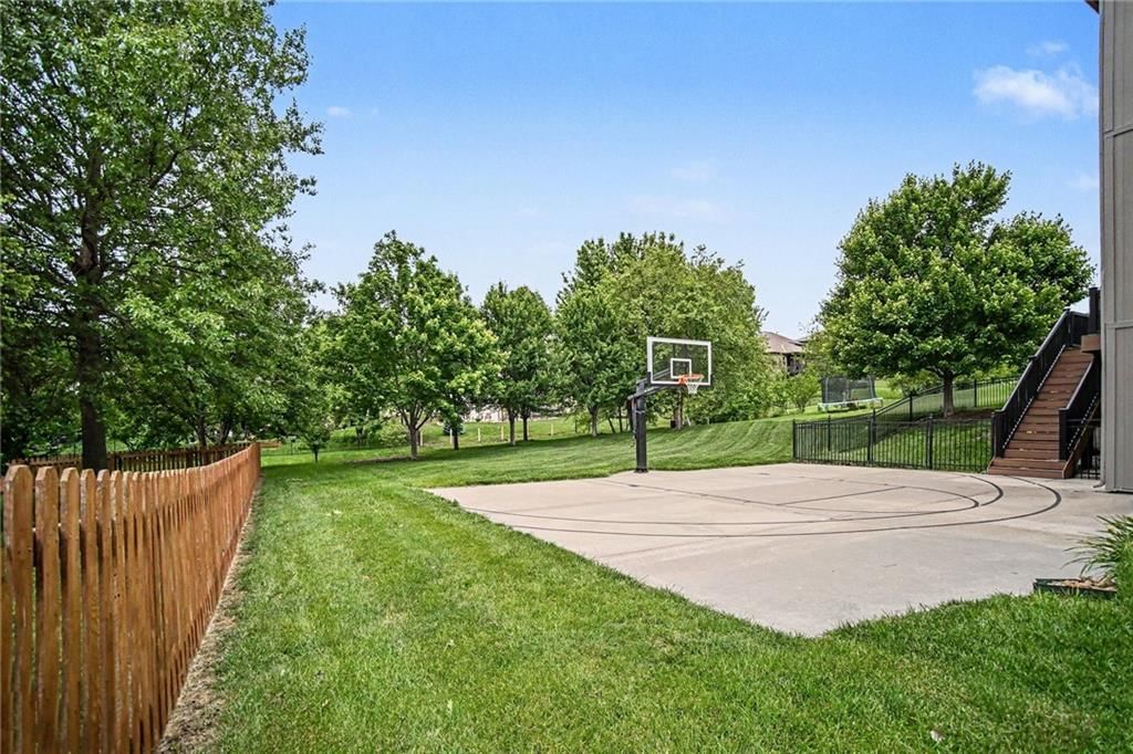808 Creekmoor Pond Lane — photo 43