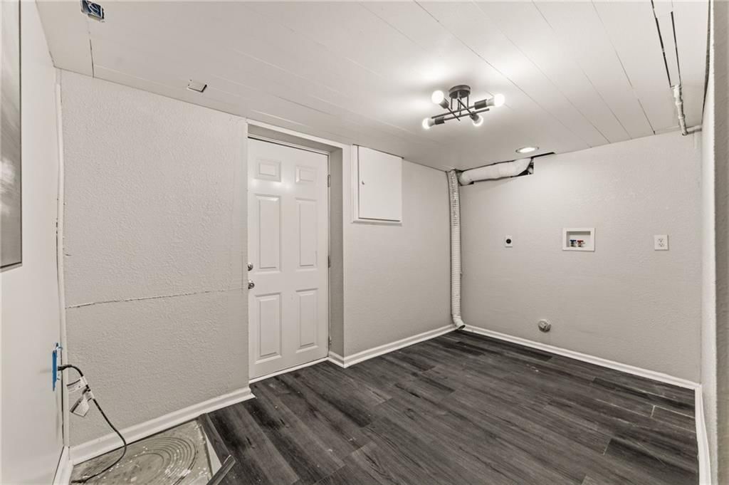 6739 Roe Avenue — photo 20