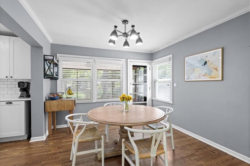 2507 W 79th Terrace — photo 8