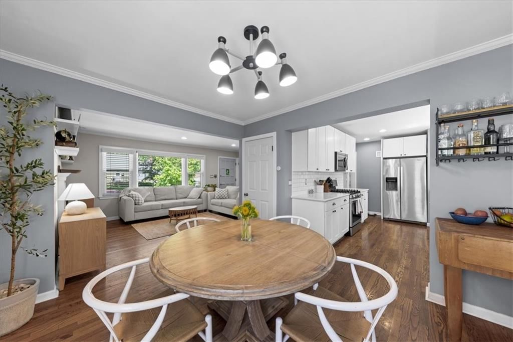 2507 W 79th Terrace — photo 9