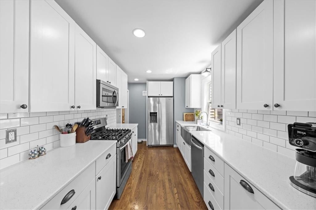 2507 W 79th Terrace — photo 10