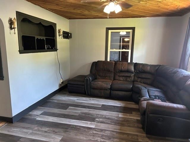 3434 SE 2nd Street — photo 8
