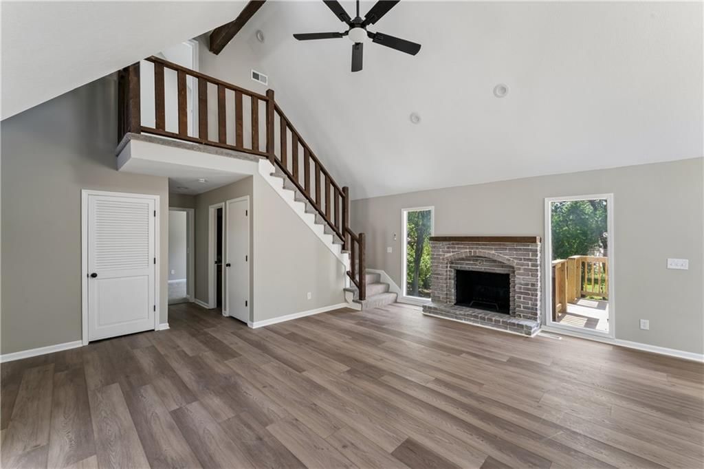 413 S Brittany Drive — photo 6