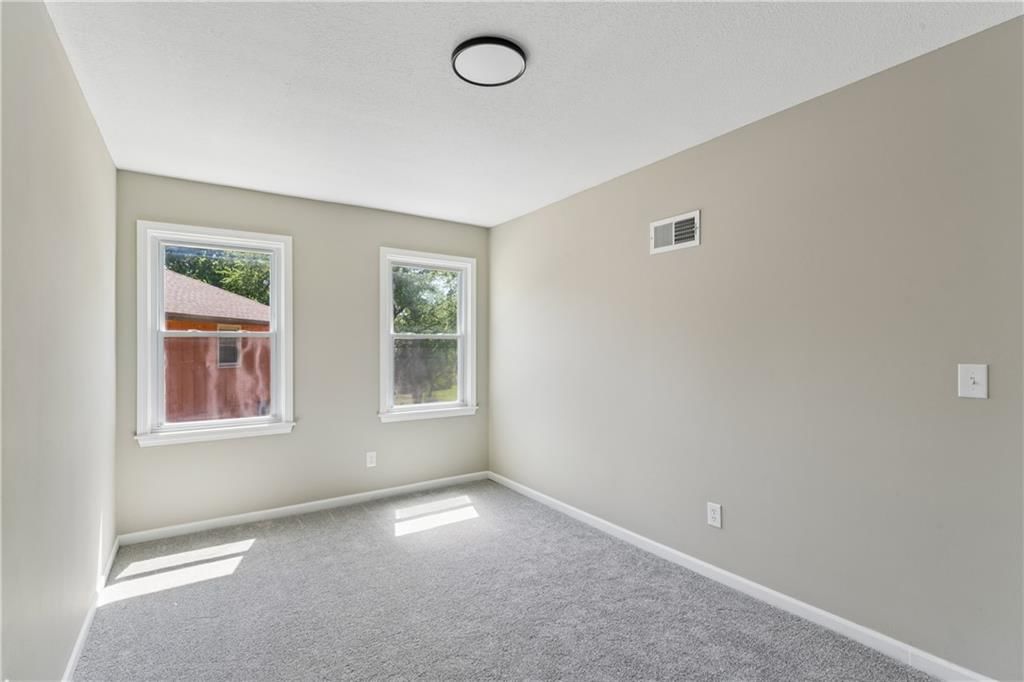 413 S Brittany Drive — photo 23