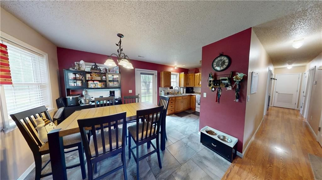 303 N Depp Avenue — photo 7