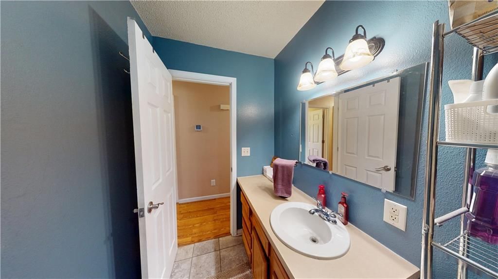 303 N Depp Avenue — photo 12
