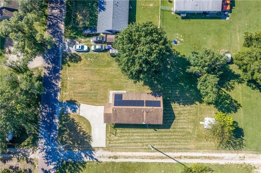 303 N Depp Avenue — photo 36