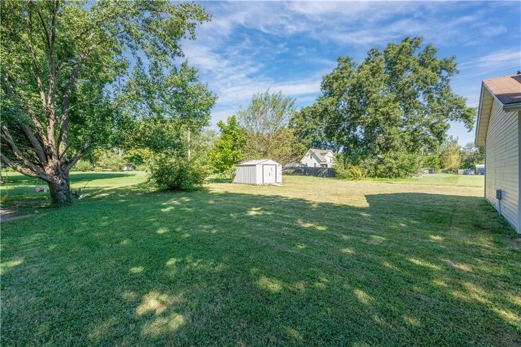 303 N Depp Avenue — photo 52