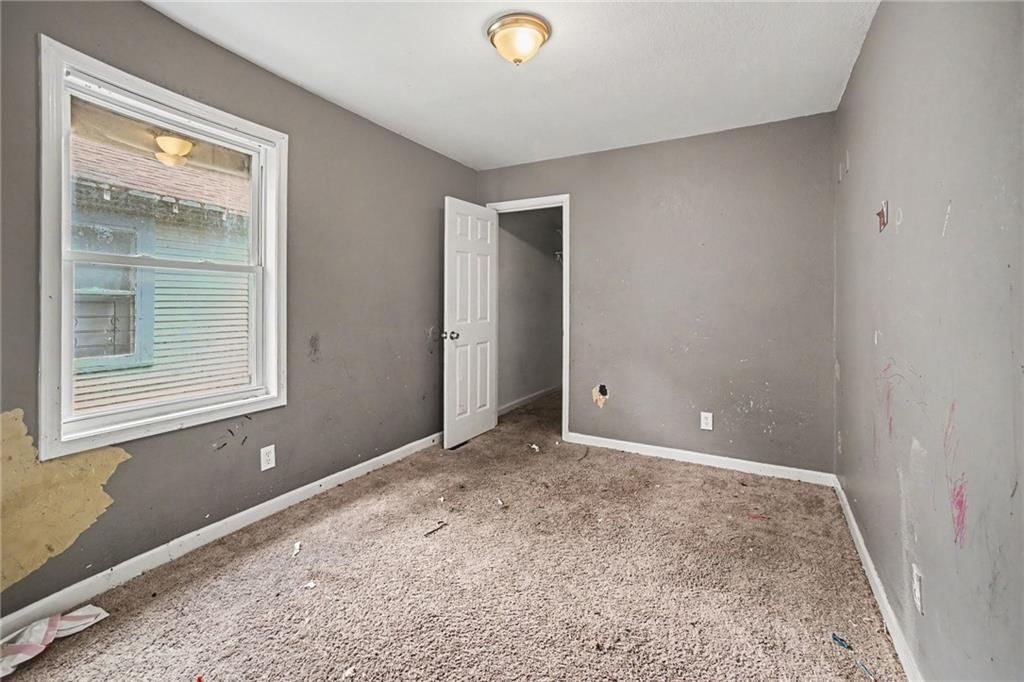 5942 Wabash Avenue — photo 11