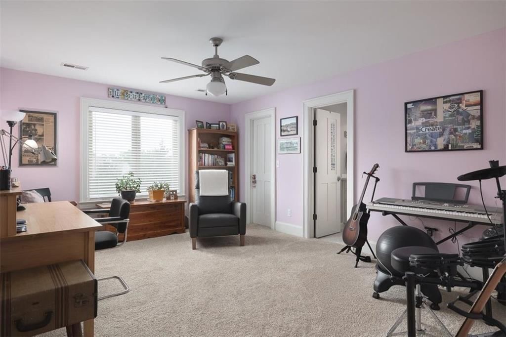215 Earhart Circle — photo 24