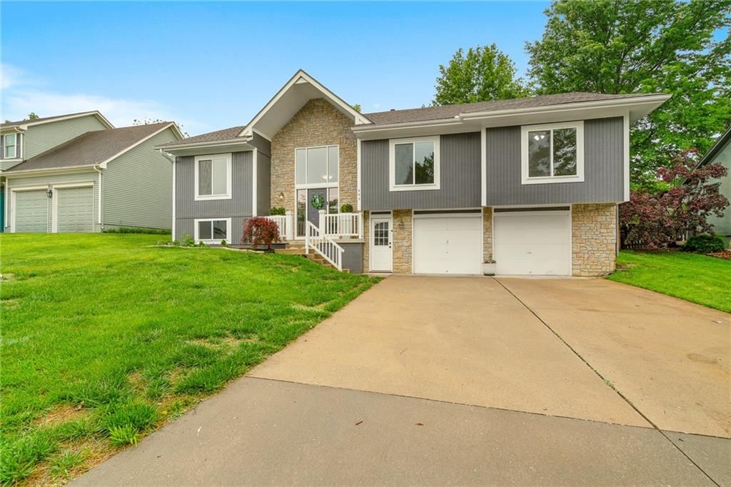 423 SW Windmill Lane — photo 4