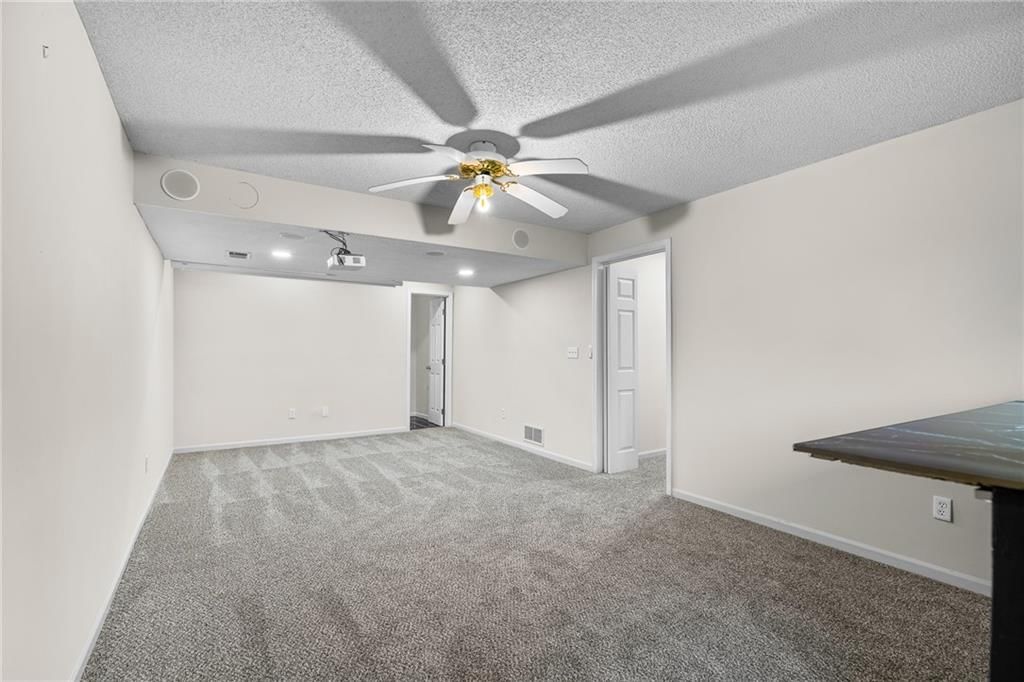 423 SW Windmill Lane — photo 32