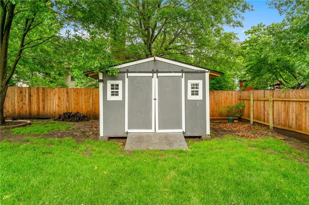 423 SW Windmill Lane — photo 41