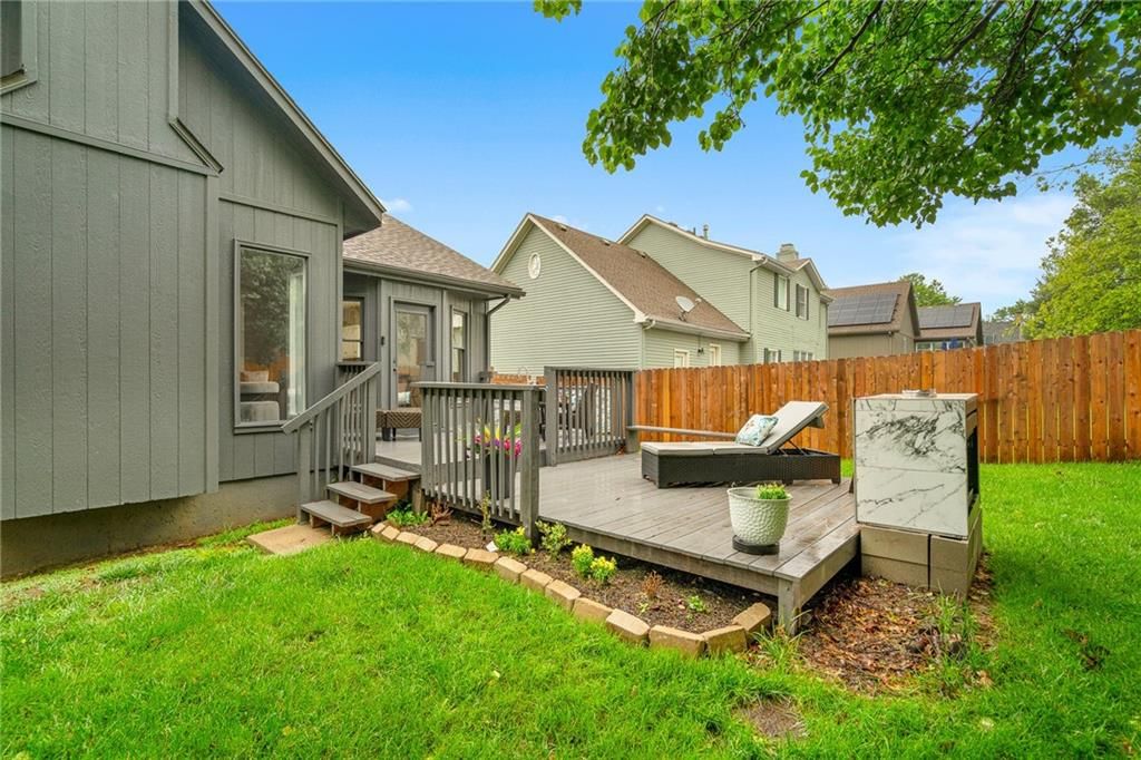 423 SW Windmill Lane — photo 43