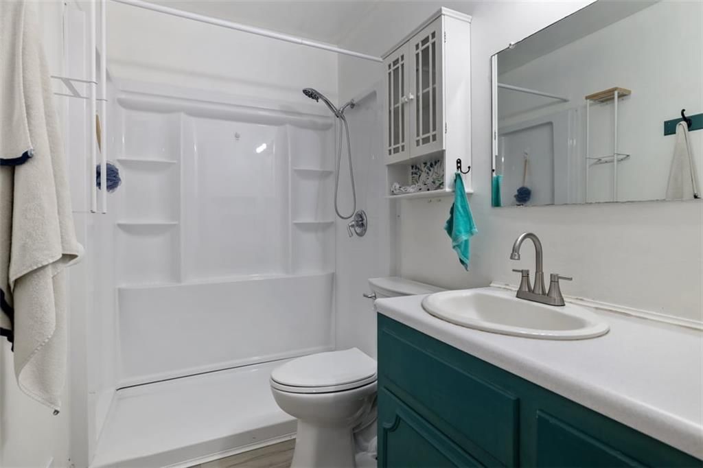Photo 10 of 24 - 1603 NE 75th Street, Gladstone, MO 64118