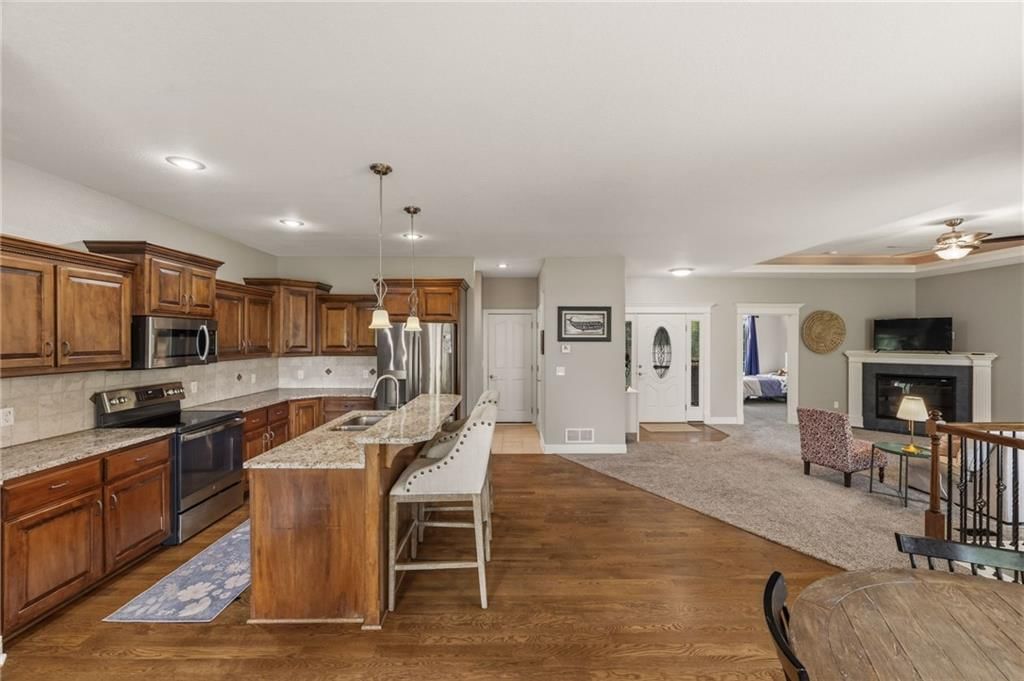 501 Briar Lane — photo 17