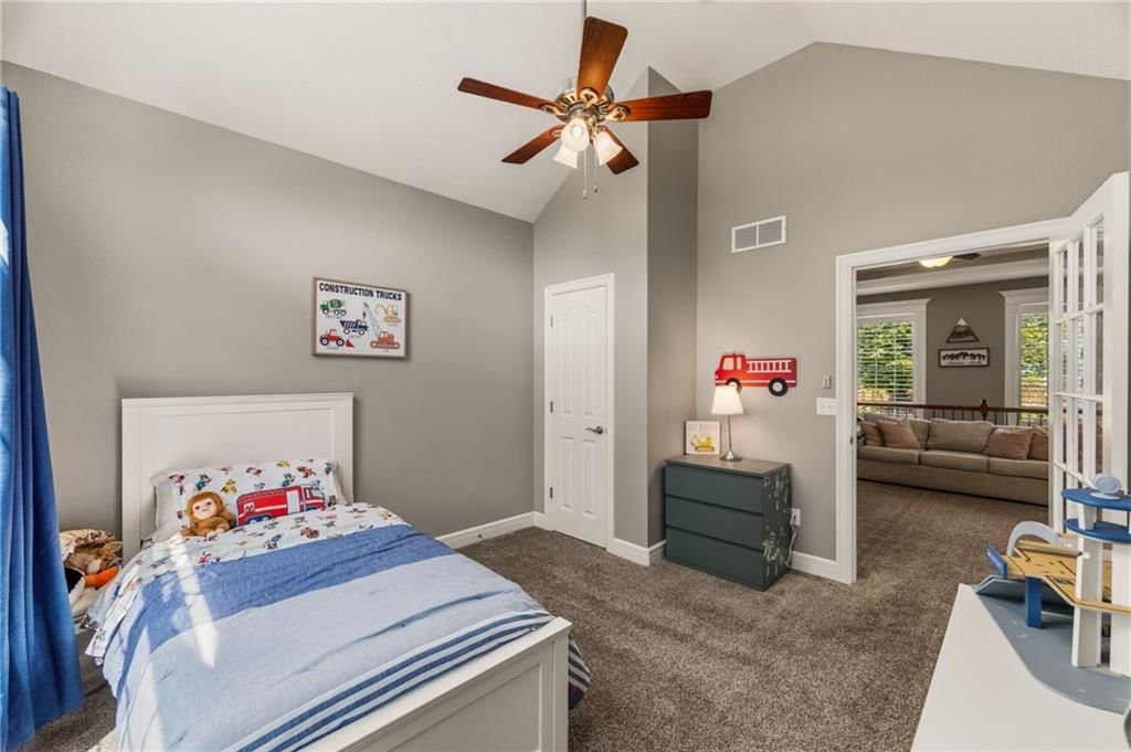 501 Briar Lane — photo 35