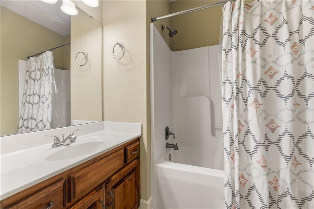 501 Briar Lane — photo 43