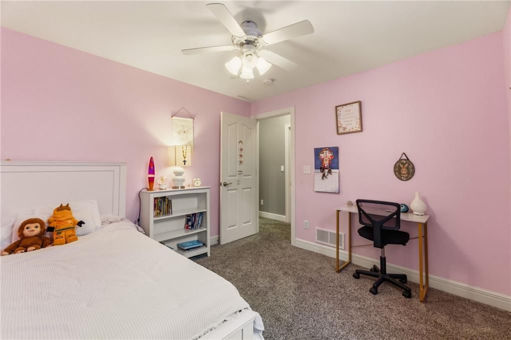 501 Briar Lane — photo 45