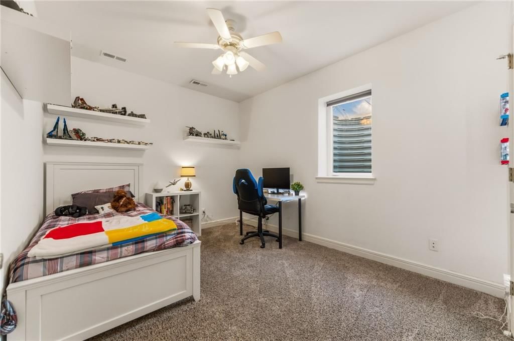 501 Briar Lane — photo 46