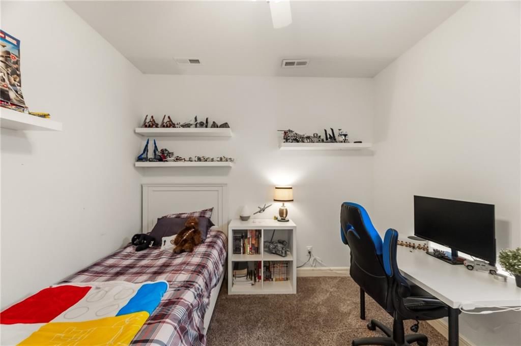 501 Briar Lane — photo 47